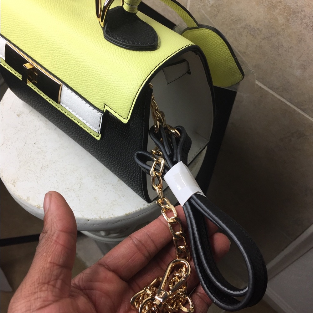 Pretty purse - Picture 5 of 6